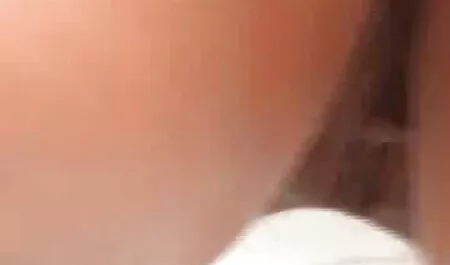 Nisam mogao porno son and mom odoljeti sočnom magarcu klijenta