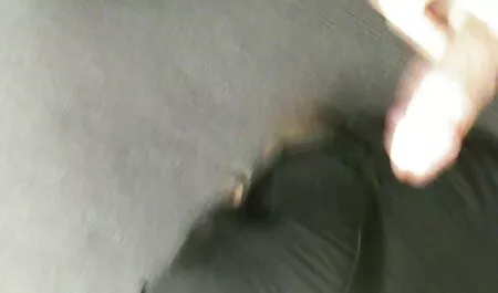 Mlada Azijka video porno mom son izvrsno usisava debeli penis