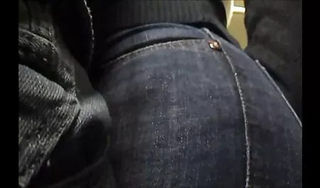 Zreli porno mom teach sex tip jebao je mladu prostitutku