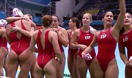 Ćelavog frajera jebe mlada crna djevojka porno son and mom