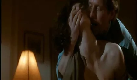 Ruska plavuša došla je na masažu, u samom početku tražili su je da se skine gola, porno mom son xxx ali šaljivdžija nije smetala