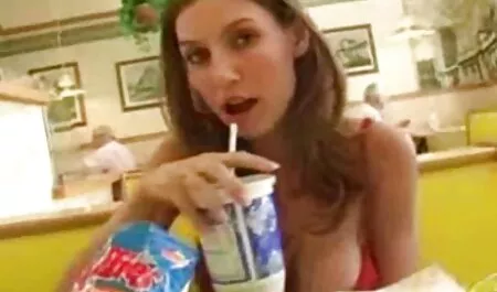 Snimljeno kamerom mama sex arab kao prste