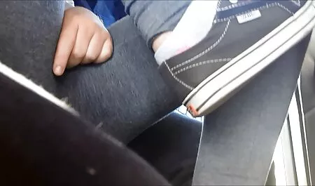 Sportska kuja se zajebava porno mom soon u svlačionici