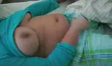 Mladu studenticu Kimmy Granger dobiva jeben mam und son porno njezin očuh