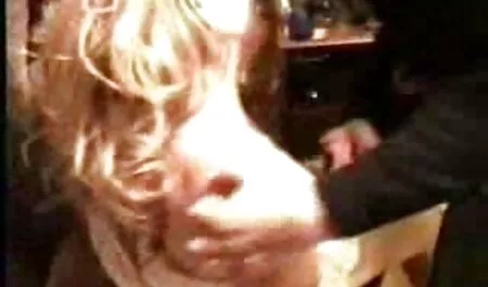 Vrlo nježno porno boys mom pucketanje dvije prilično lezbijke
