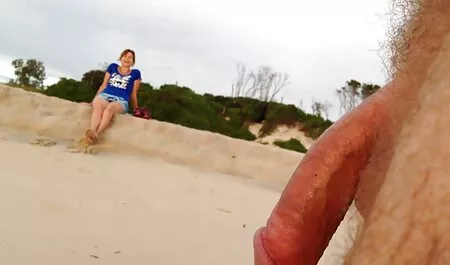 Plavuša s velikim porno mam hd sisama i prekrasnom guzom