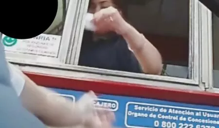 Danas sam vrlo teško jebao svog nezasitnog roba u anal i pljesnuo ga porno mom end son