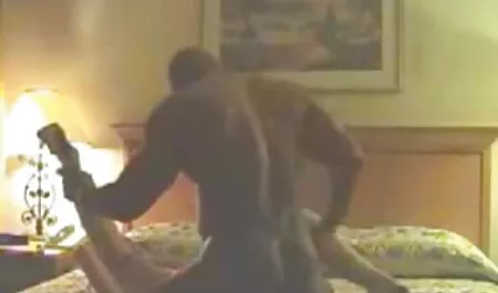 Prekrasan sunčan porno force mom dan savršen je za seks