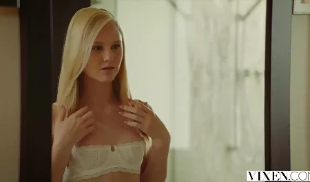 Zrela mom porno movie plavuša jebe brutalnog muškarca
