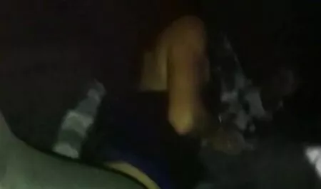 Mlada plavuša video porno mom son preplavila je vruću spermu
