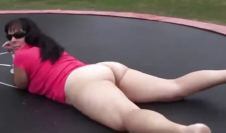 Bijela supruga i crni kurac (privatni porno) amateur mom porno
