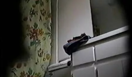 Vrući analni seks filmeporno mom umjesto domaćeg