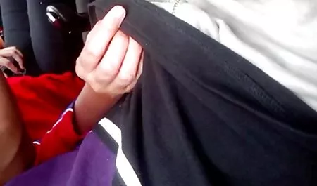 Charlyse mom porno movie Angel jeben zgodan na kauču