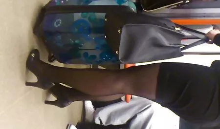 Cutie s bijelom kožom sisa penis i guta spermu porno mom teach sex