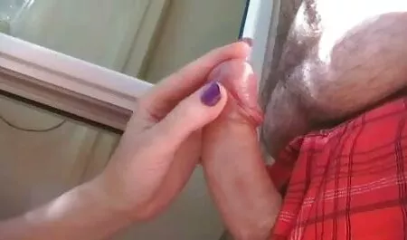 Izbor mladih video porno mom kuja koje žude velike dikave