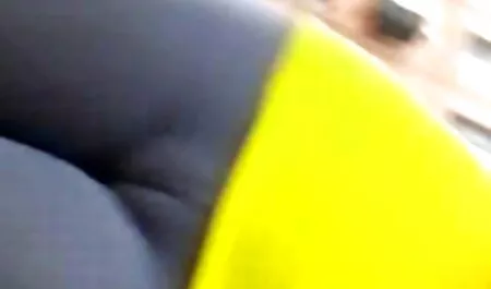 Muž voli gledati kako se njegova supruga jebe porno mom teach sex s mladim