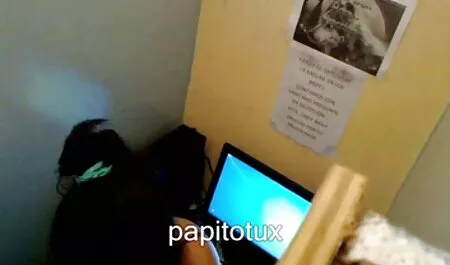 Dobra grupa u klubu, puno je djevojaka i nema dovoljno momaka, jedan junak rak jebe je pijane ovce točno na kauču u VIP sobi, a u mom and son porno films ovom trenutku djevojke trče gole pored njega u potrazi za svinjom