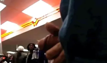 Prljavi seks s prekrasnom prsata brineta na krevetu porno with mam