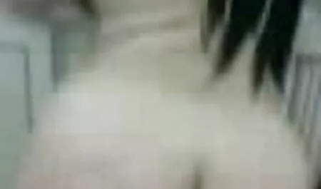 Snimljenu porno mom son film djevojku jebe crni ljubavnik
