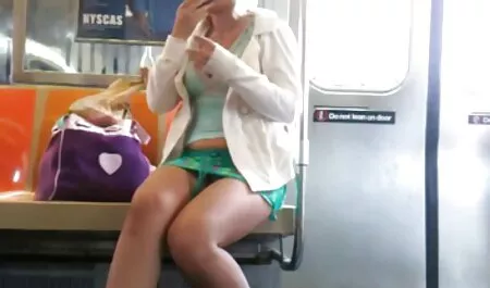 Izbor porno mam film učenika koji vole grupni seks