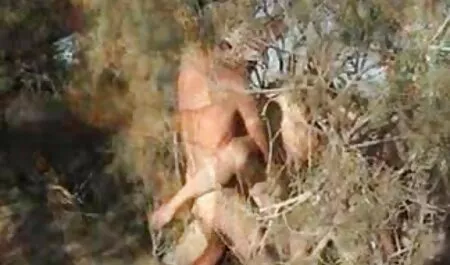 Čovječe jebe svoju mladu sluškinju porno force mom
